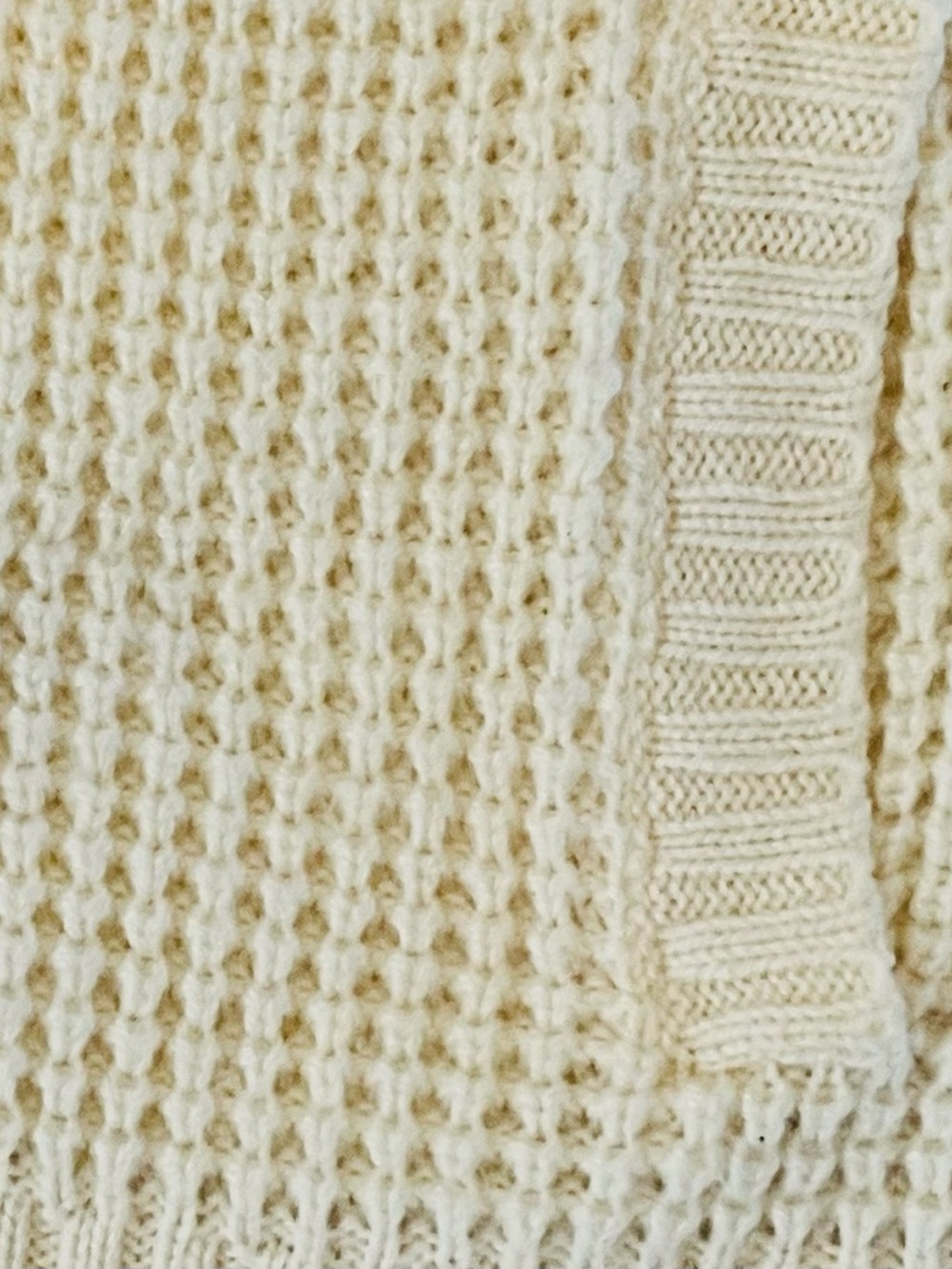 Michael Kors Cream Knit Long Cardigan with Chunky Gold Hardware - Picture 6 of 10